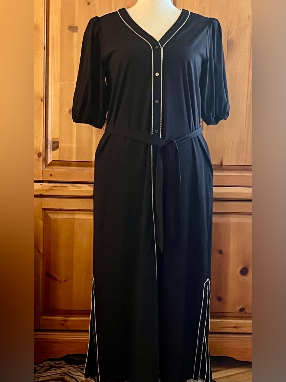 G by Giuliana Black Maxi Dress with White Contrast Trim & Pockets